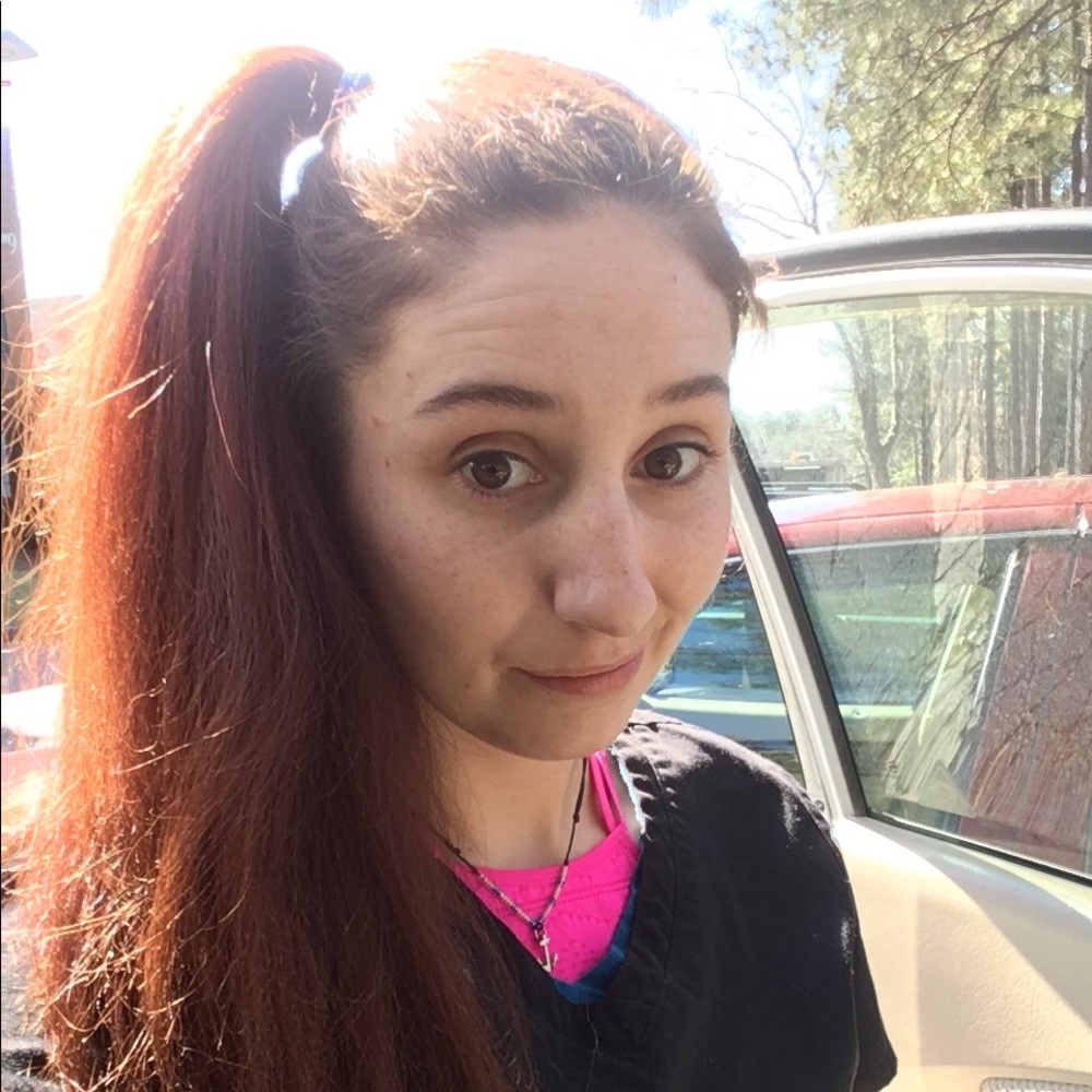 Meet your Posher, Amanda